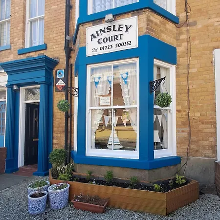Ainsley Court Guest house 4*
