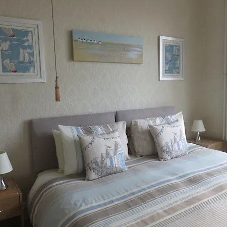Ainsley Court 4* Scarborough